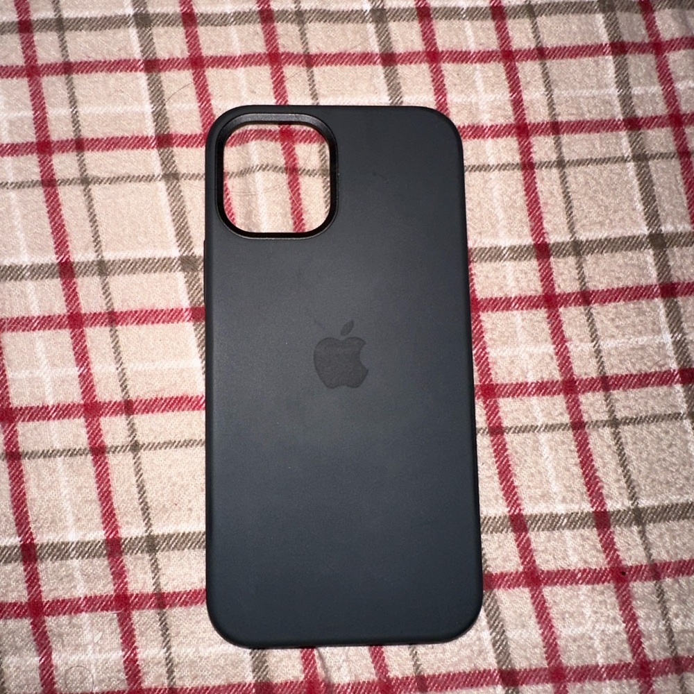 iPhone 12 Black Apple Silicone Case